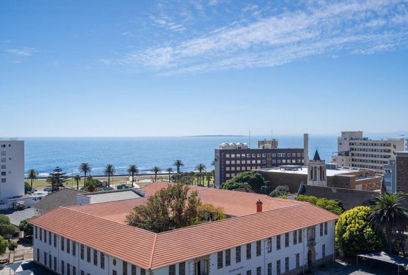 2 Bedroom Property for Sale in Sea Point Western Cape